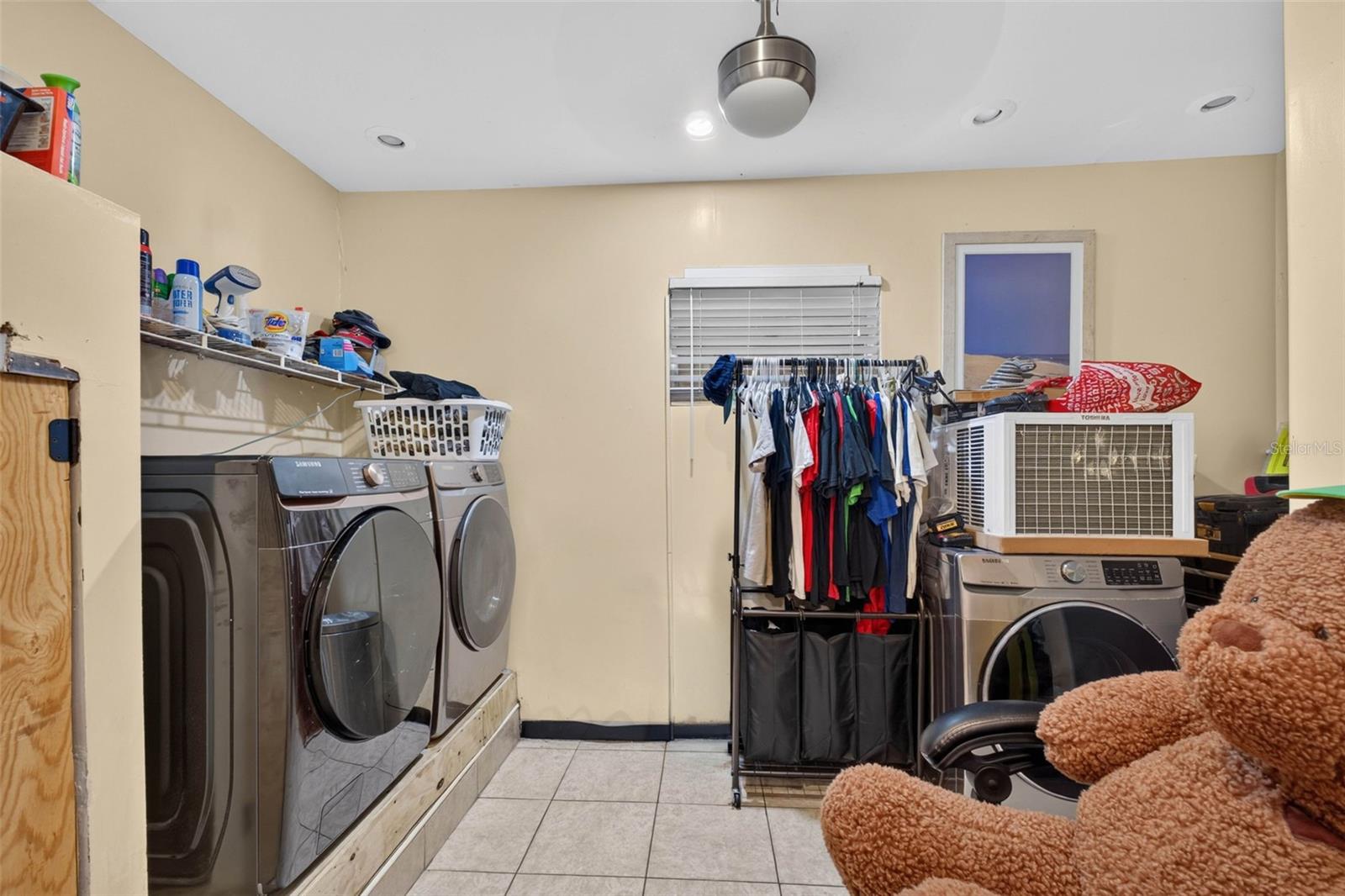 1302 E SLIGH AVE — photo 39
