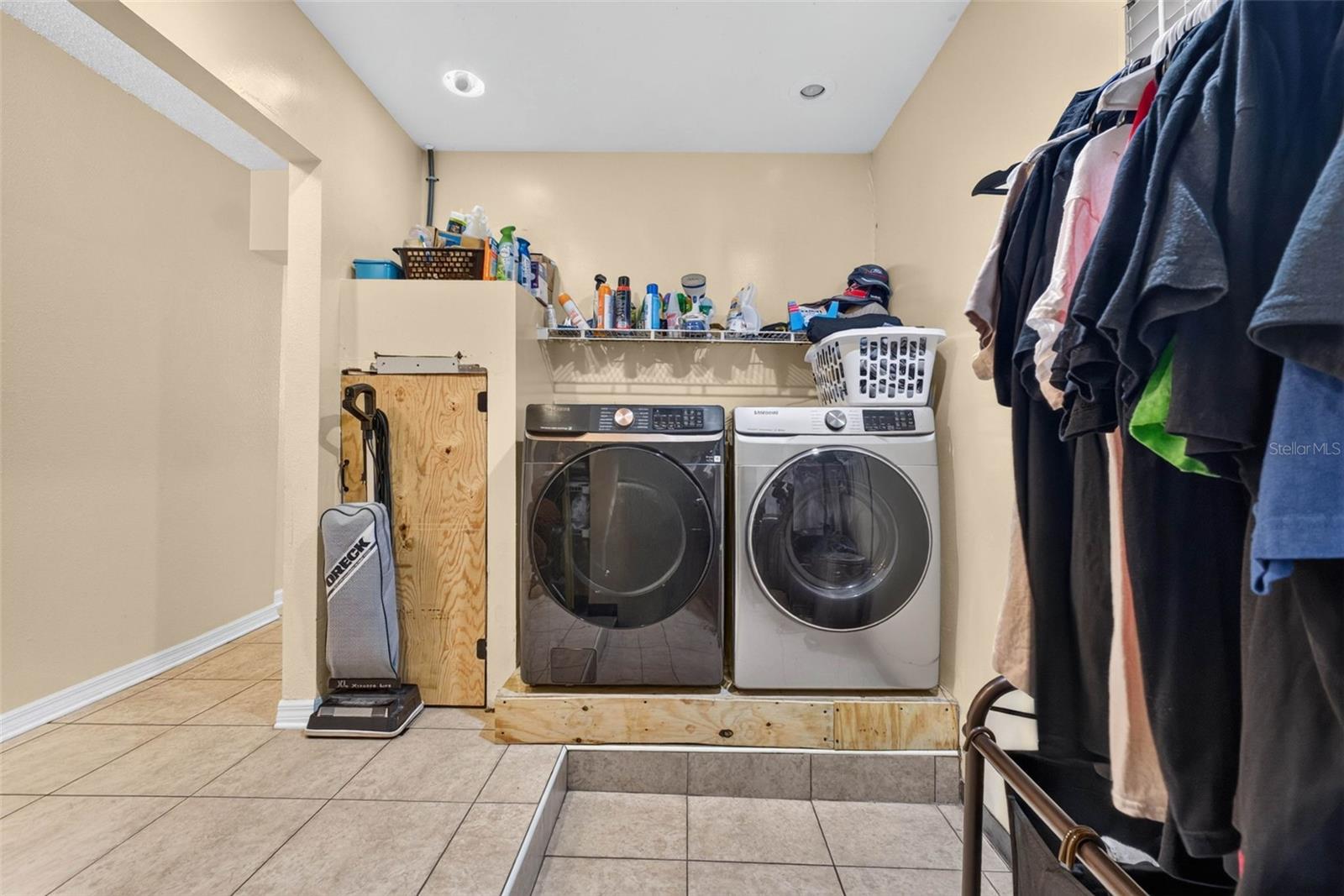 1302 E SLIGH AVE — photo 42