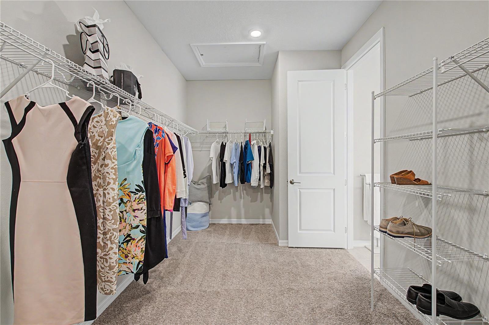 10938 FIELDSTONE DR — photo 16