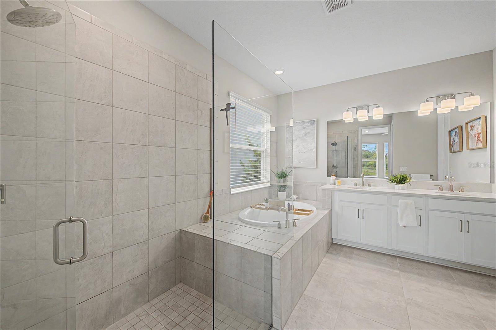 10938 FIELDSTONE DR — photo 9