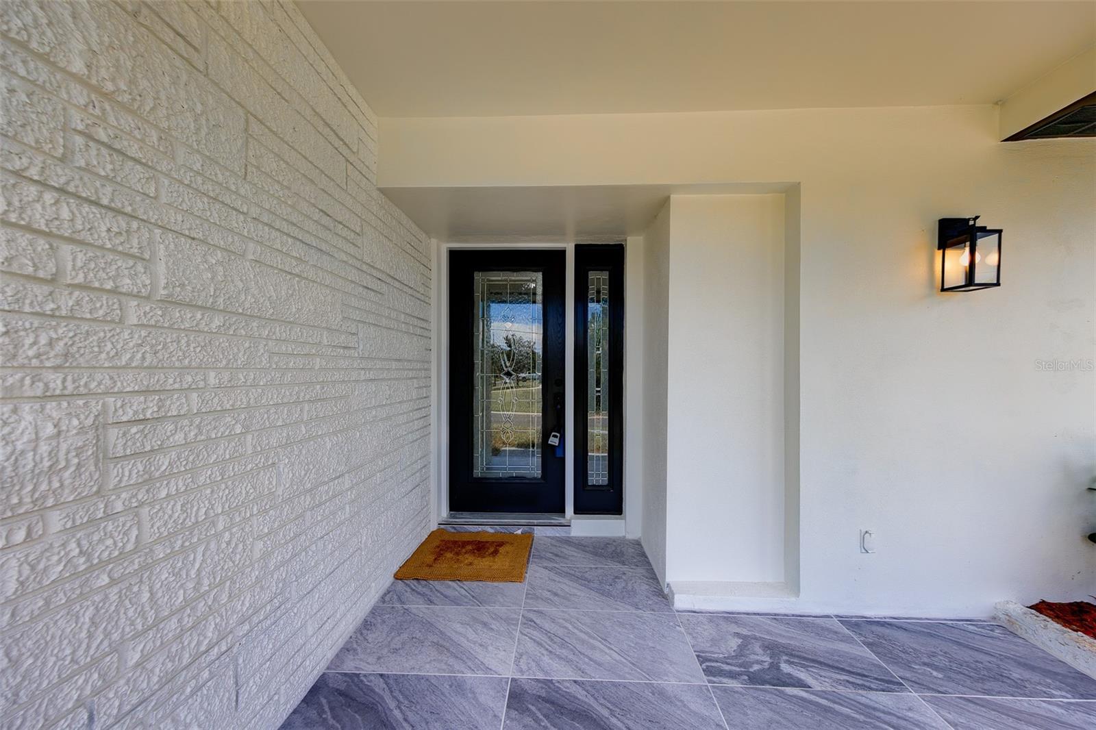471 SIERRA CIR E — photo 3
