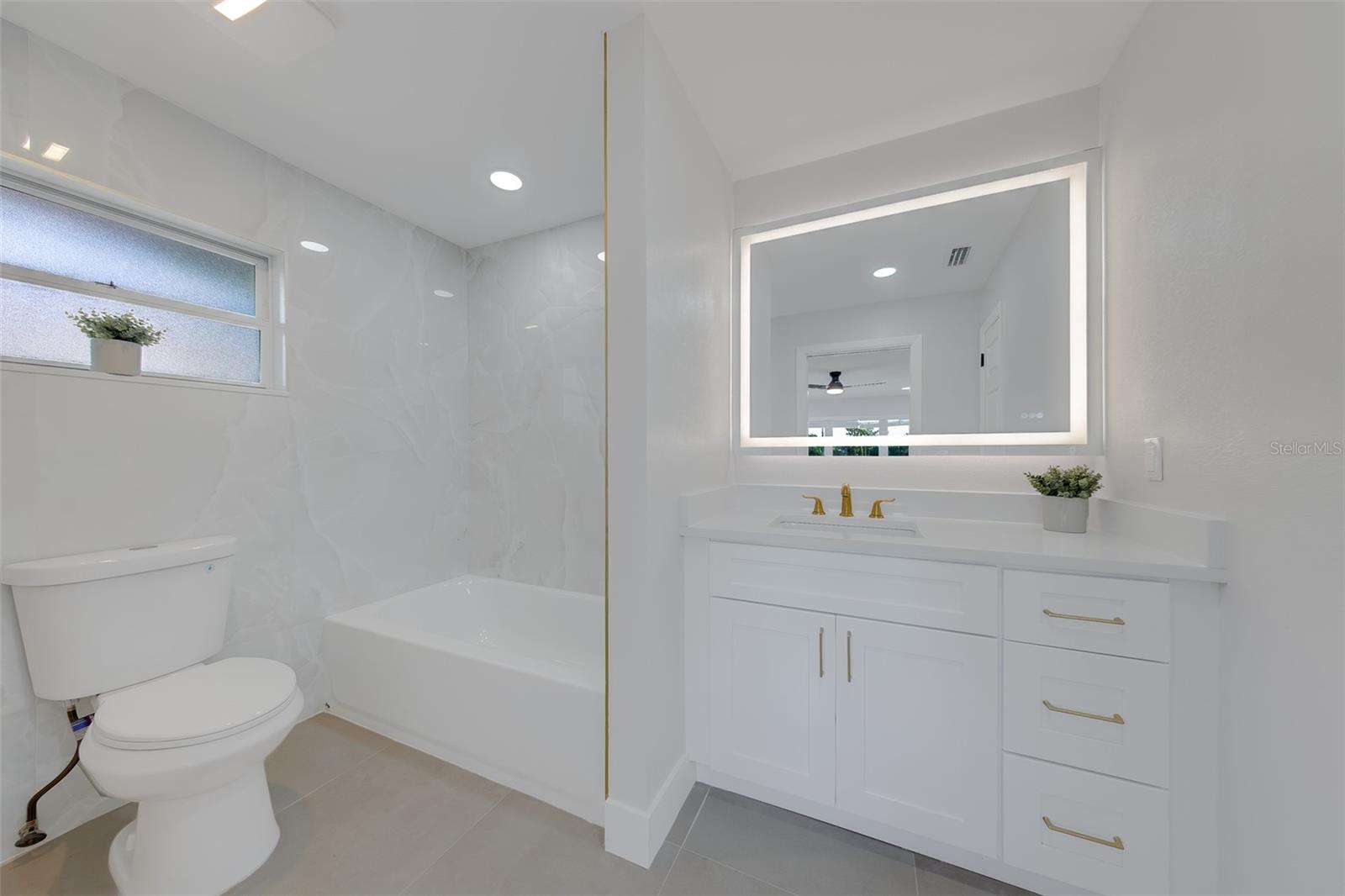471 SIERRA CIR E — photo 36