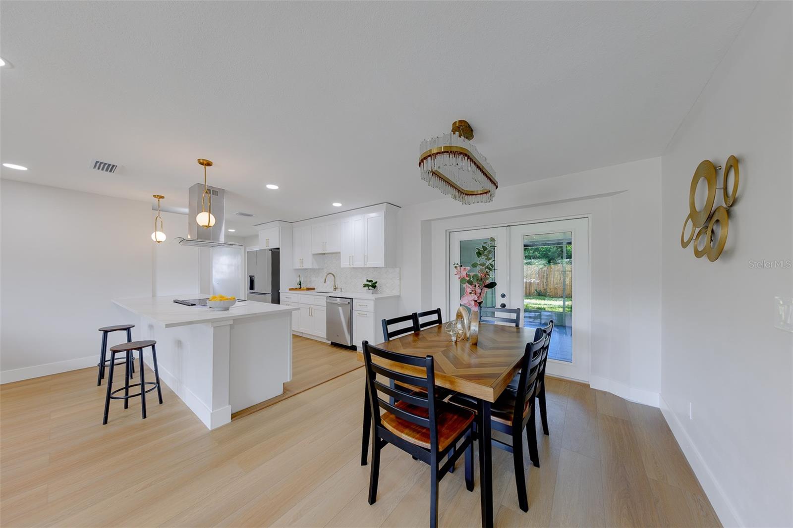 471 SIERRA CIR E — photo 11