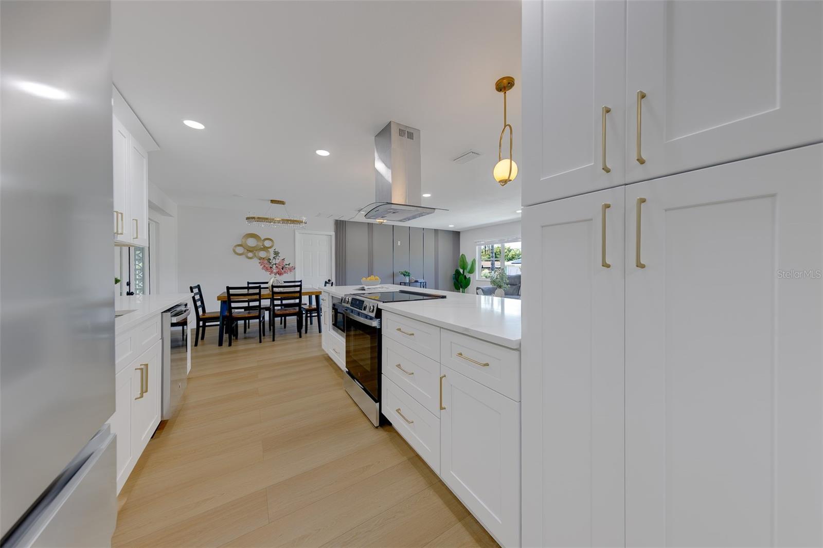 471 SIERRA CIR E — photo 20