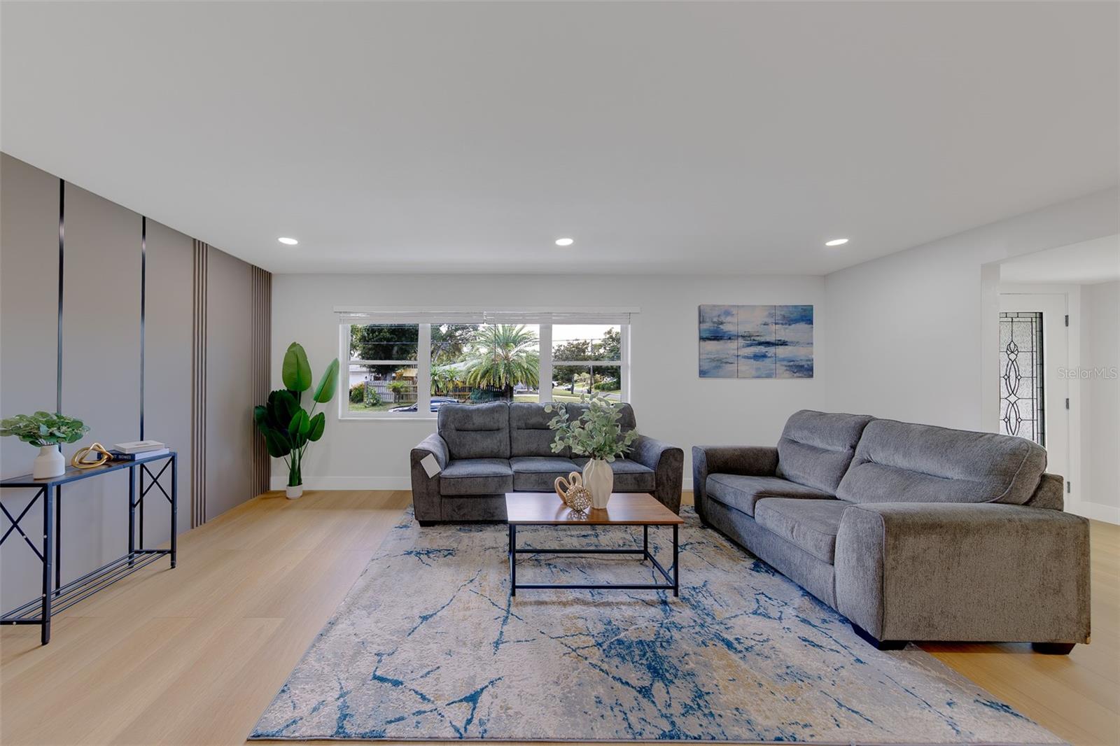 471 SIERRA CIR E — photo 6