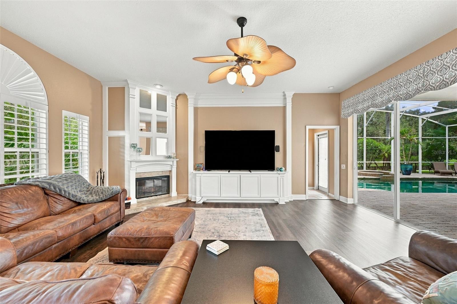 3921 ARLINGTON DR — photo 21