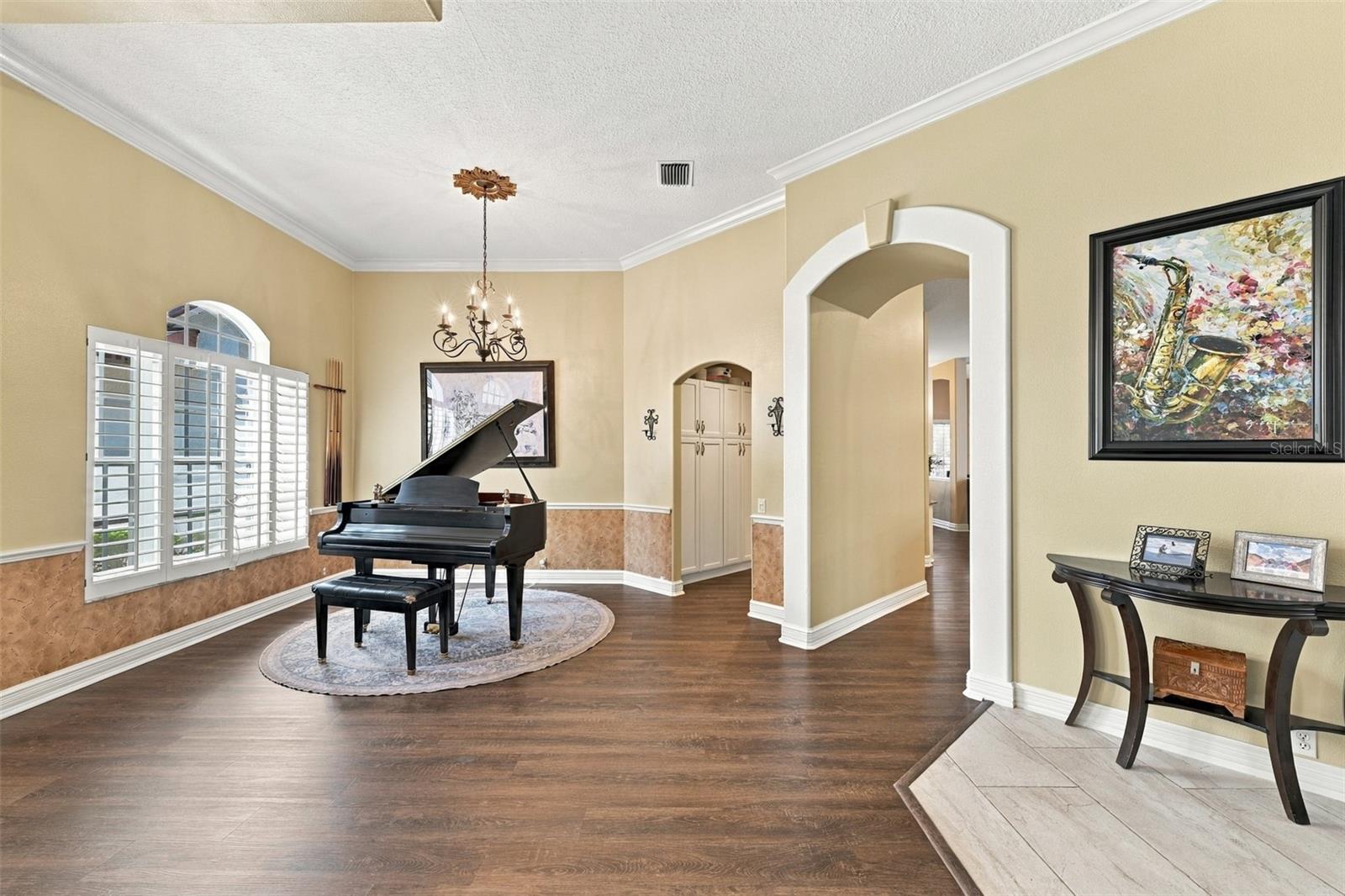 3921 ARLINGTON DR — photo 11