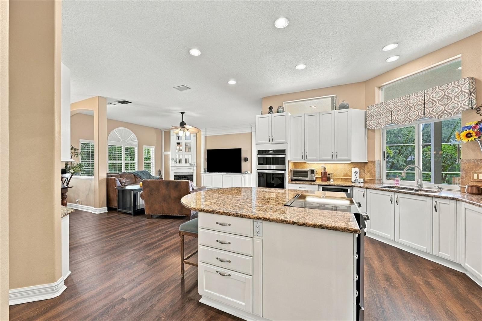 3921 ARLINGTON DR — photo 19