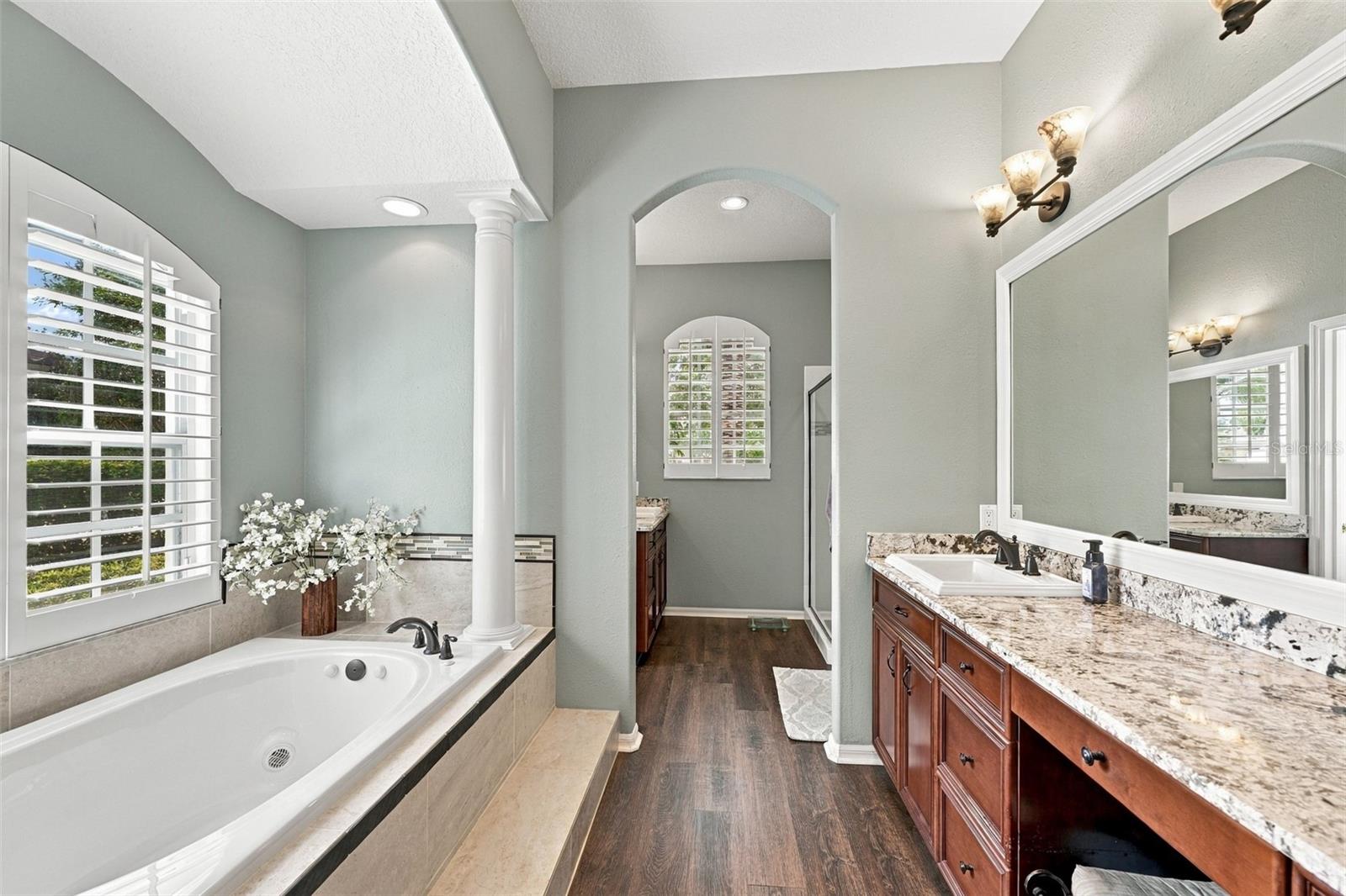 3921 ARLINGTON DR — photo 31
