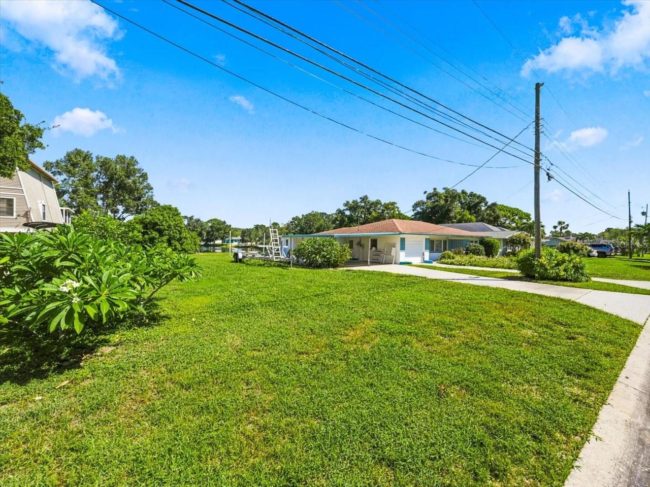 2242 CASA VISTA DR — photo 23