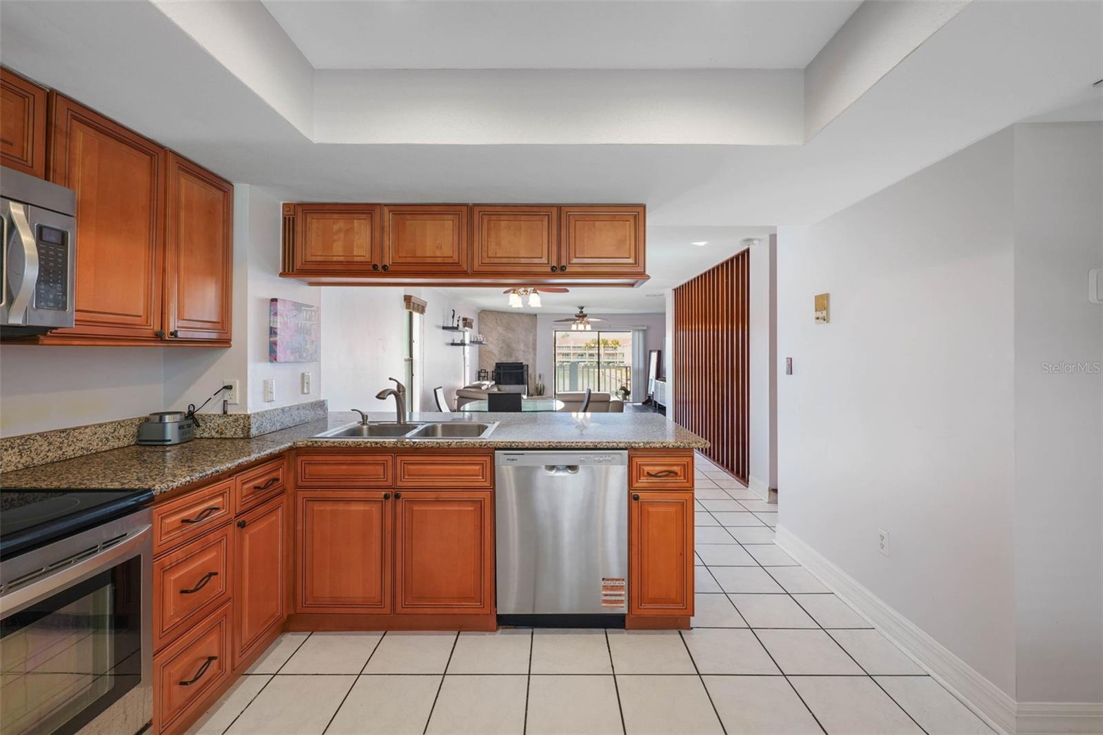 12140 CAPRI CIR S — photo 14