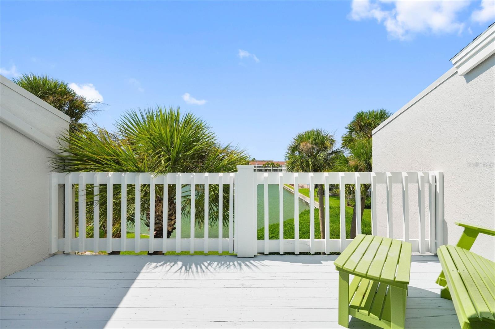 12140 CAPRI CIR S — photo 37