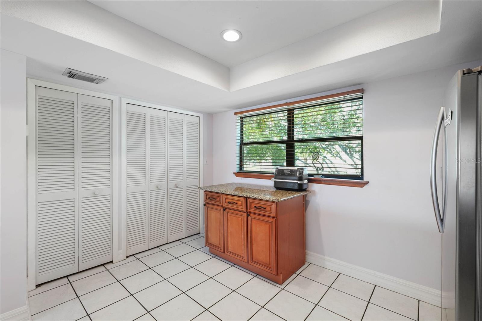 12140 CAPRI CIR S — photo 15
