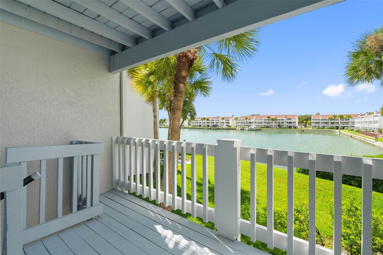 12140 CAPRI CIR S — photo 22