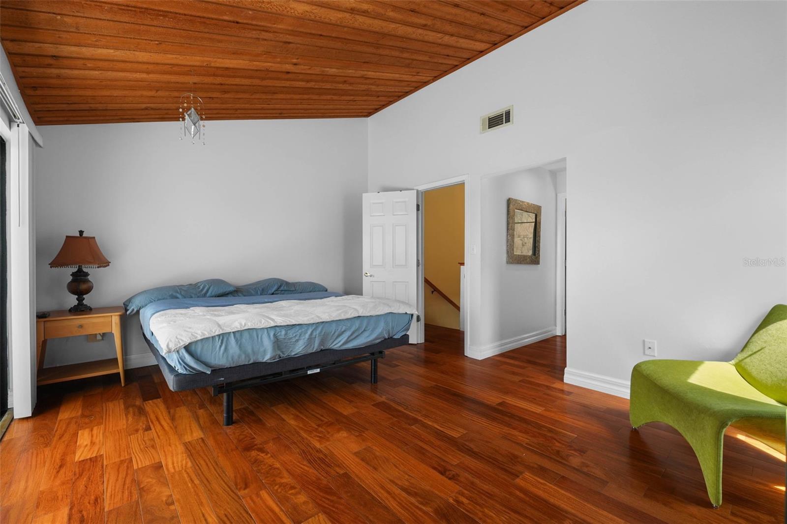 12140 CAPRI CIR S — photo 30