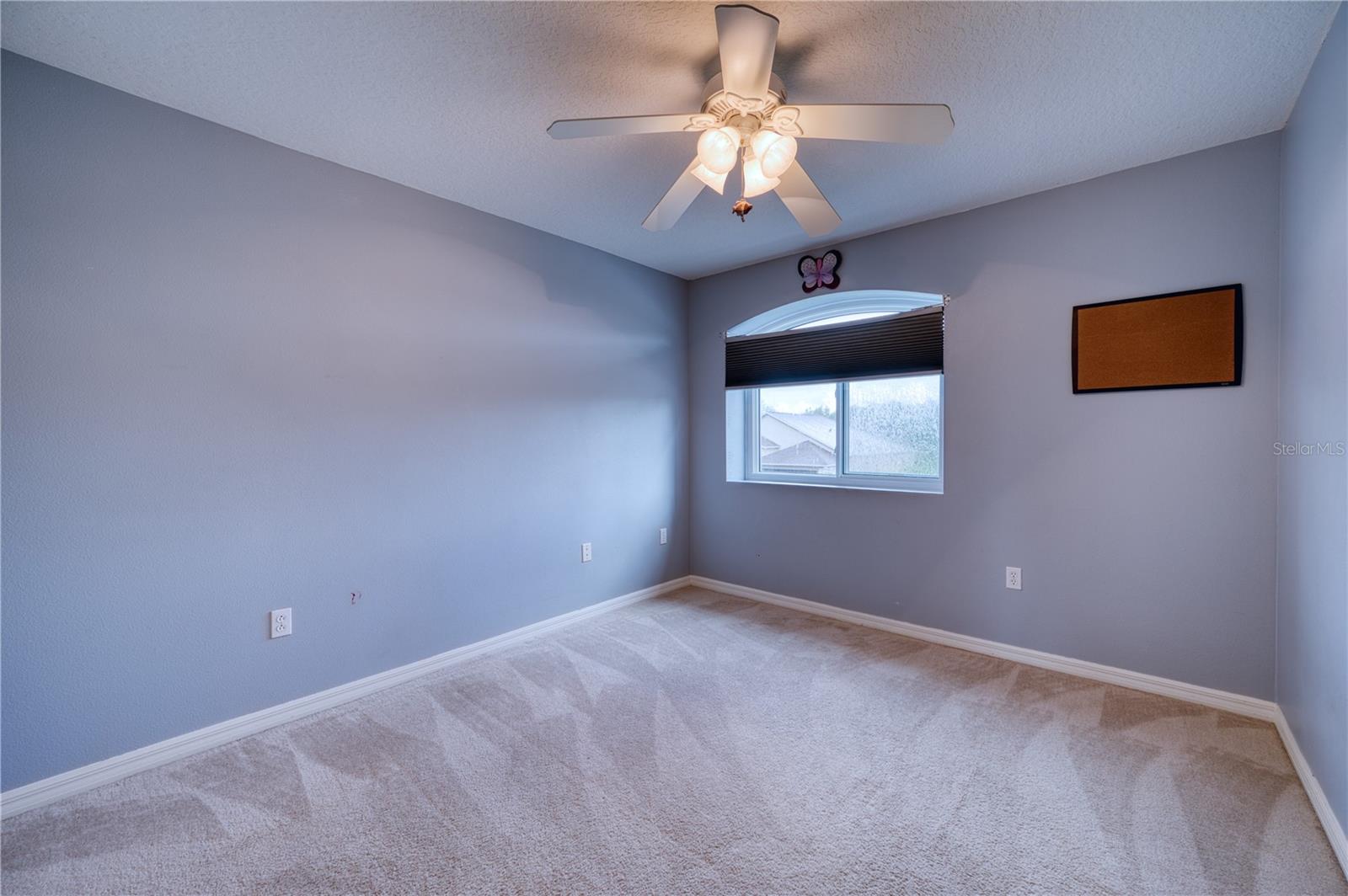 8392 E 47TH ST CIR — photo 31