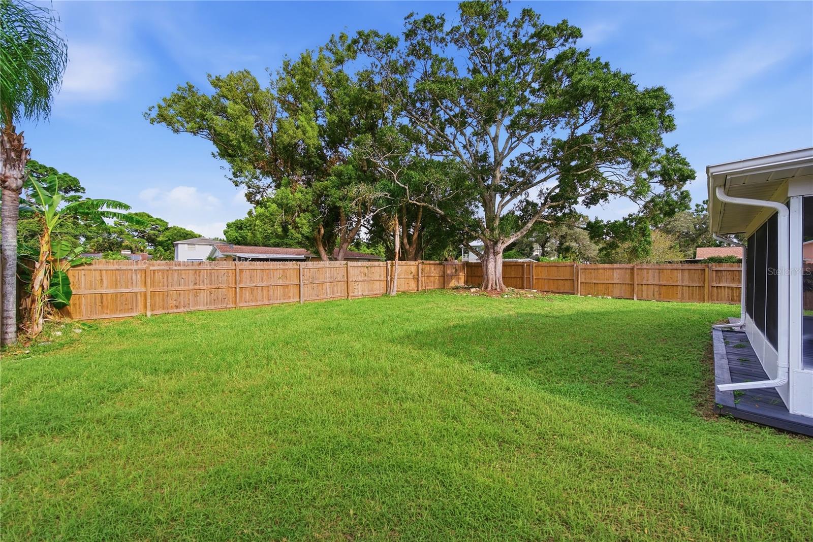 16134 BLACKBEARD LN — photo 34