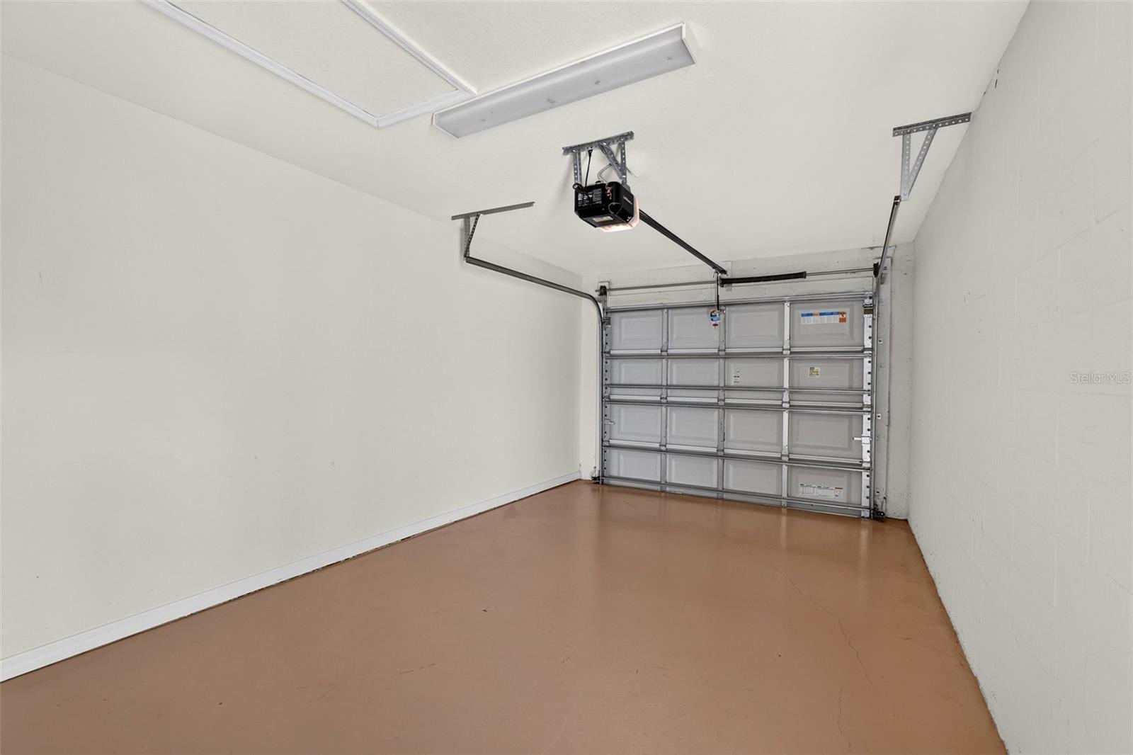 5674 PALMER CIR #101 — photo 38