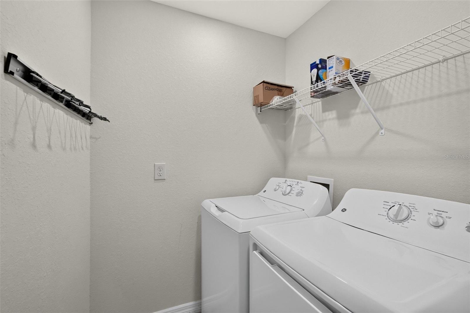 5674 PALMER CIR #101 — photo 28