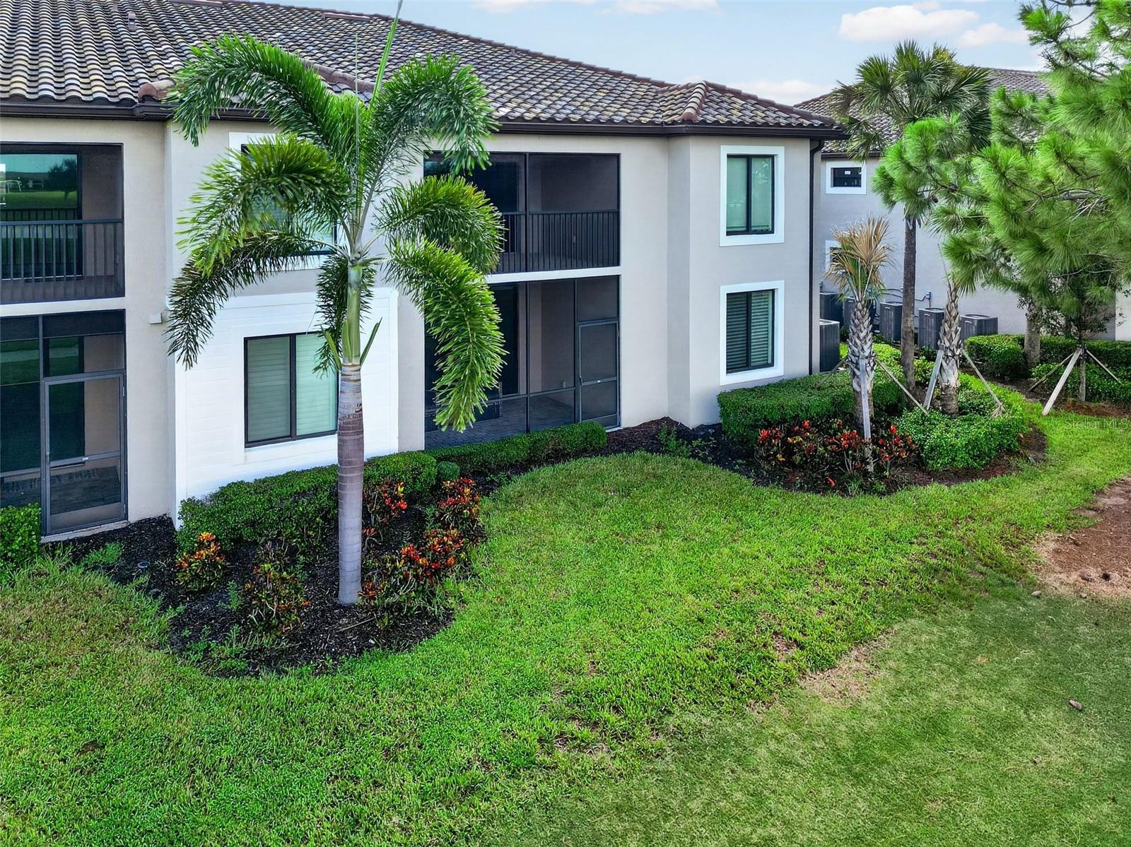 5674 PALMER CIR #101 — photo 50
