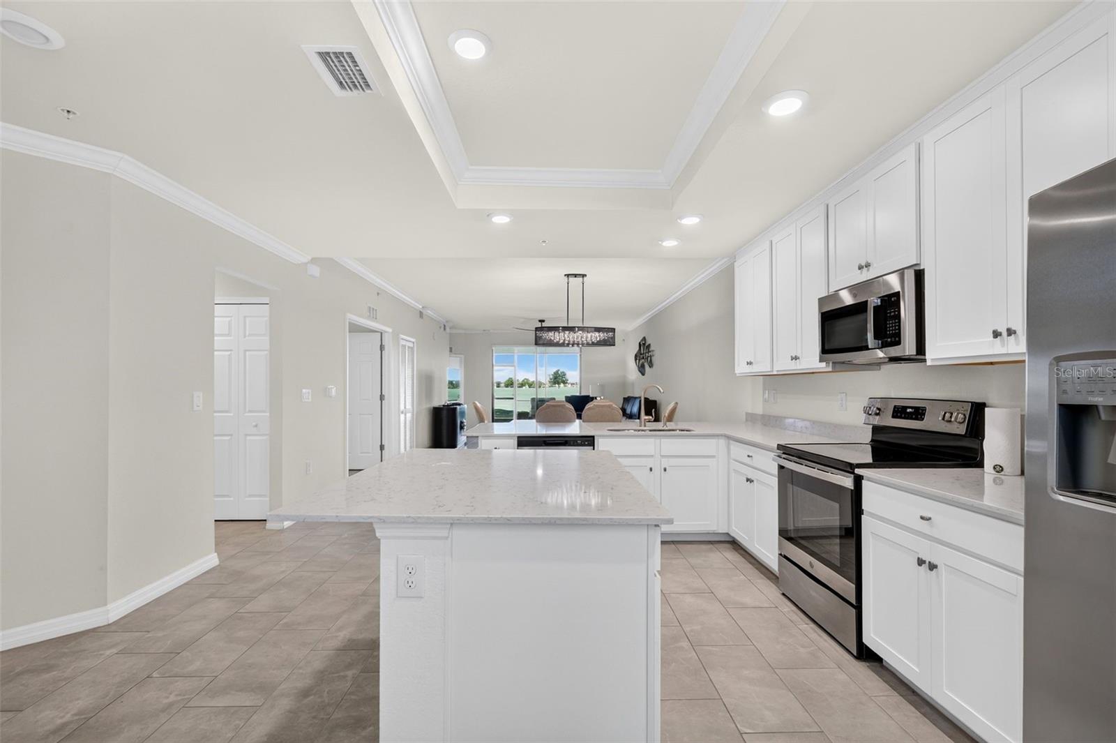 5674 PALMER CIR #101 — photo 10