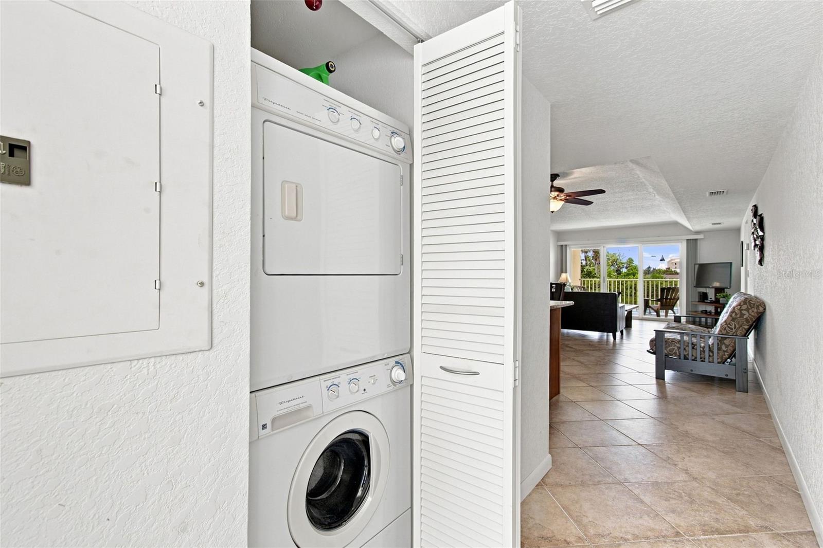12100 CAPRI CIR S #204 — photo 24
