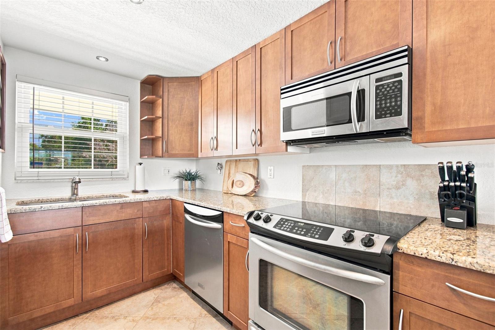 12100 CAPRI CIR S #204 — photo 10