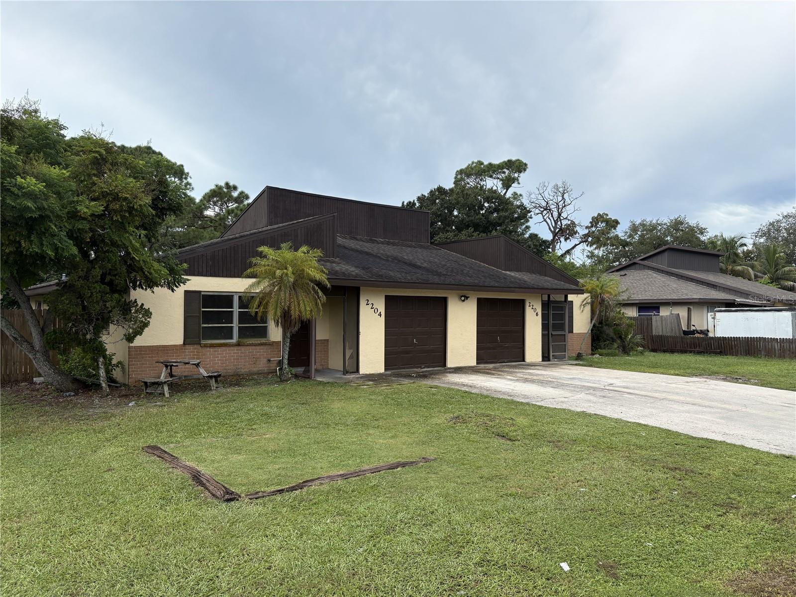 2204 54TH AVENUE DR W — photo 3