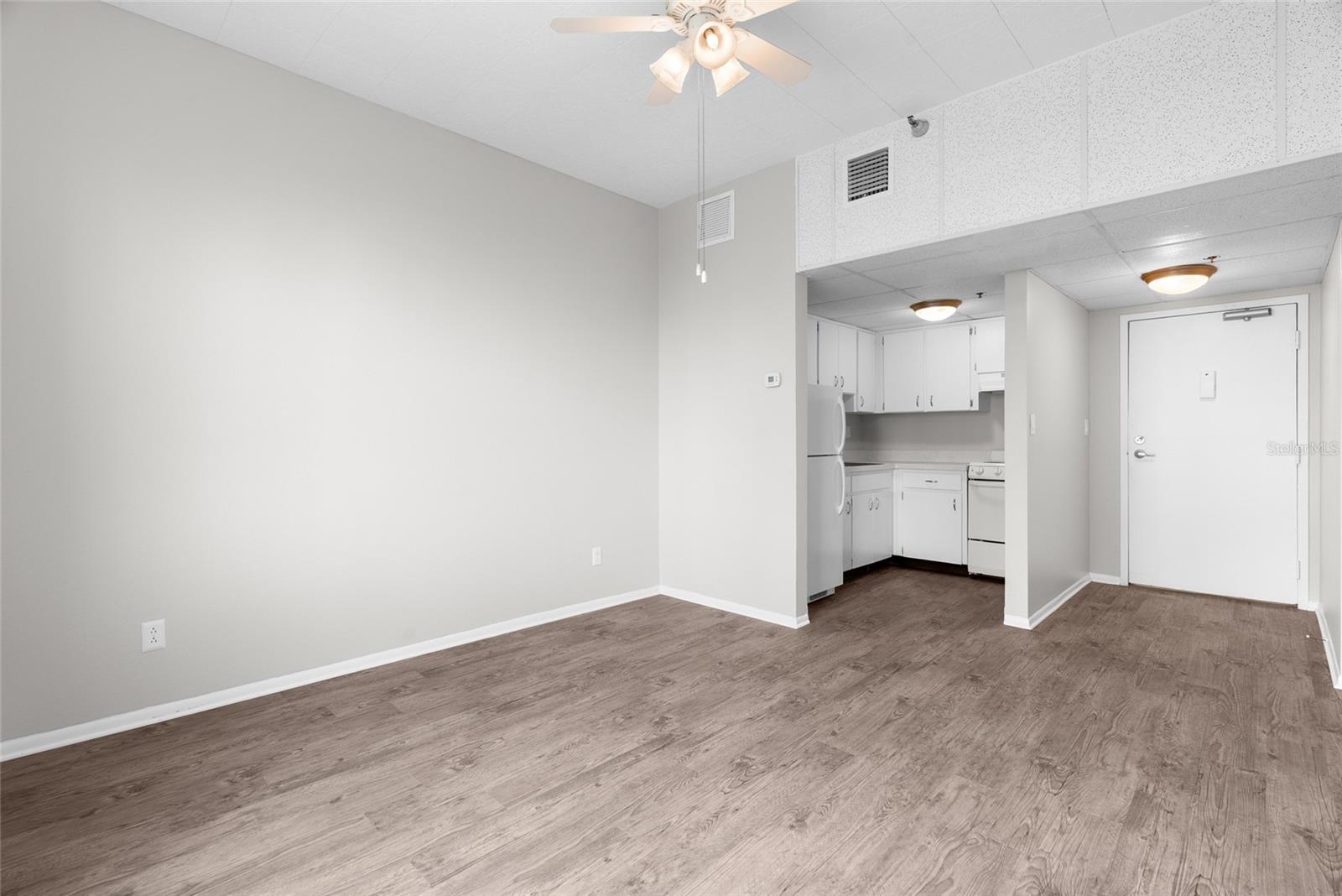 411 1ST AVE N #713 — photo 9