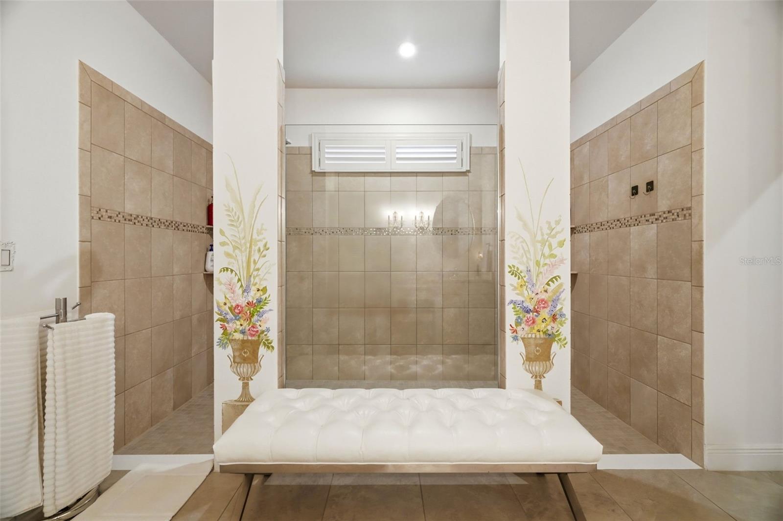 11750 LAKE LUCAYA DR — photo 19