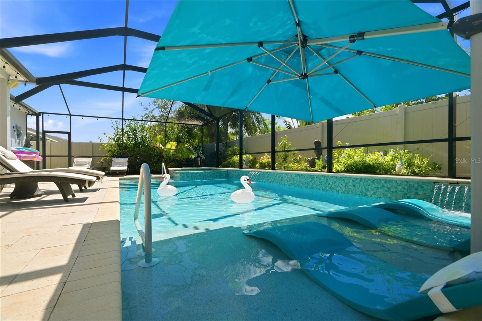 11750 LAKE LUCAYA DR — photo 30