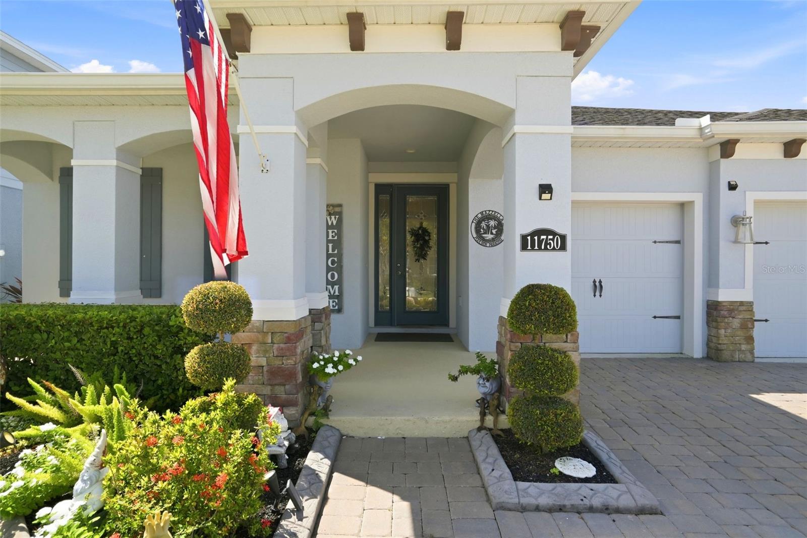 11750 LAKE LUCAYA DR — photo 2