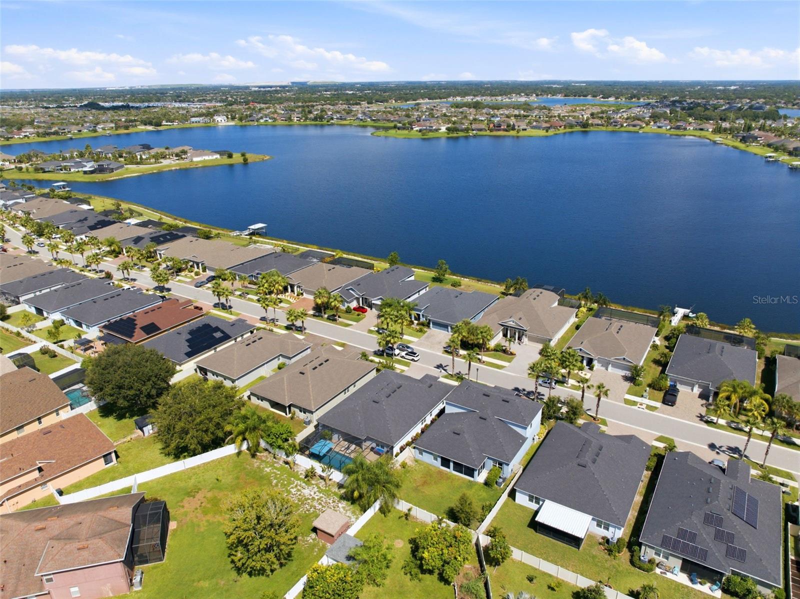 11750 LAKE LUCAYA DR — photo 43