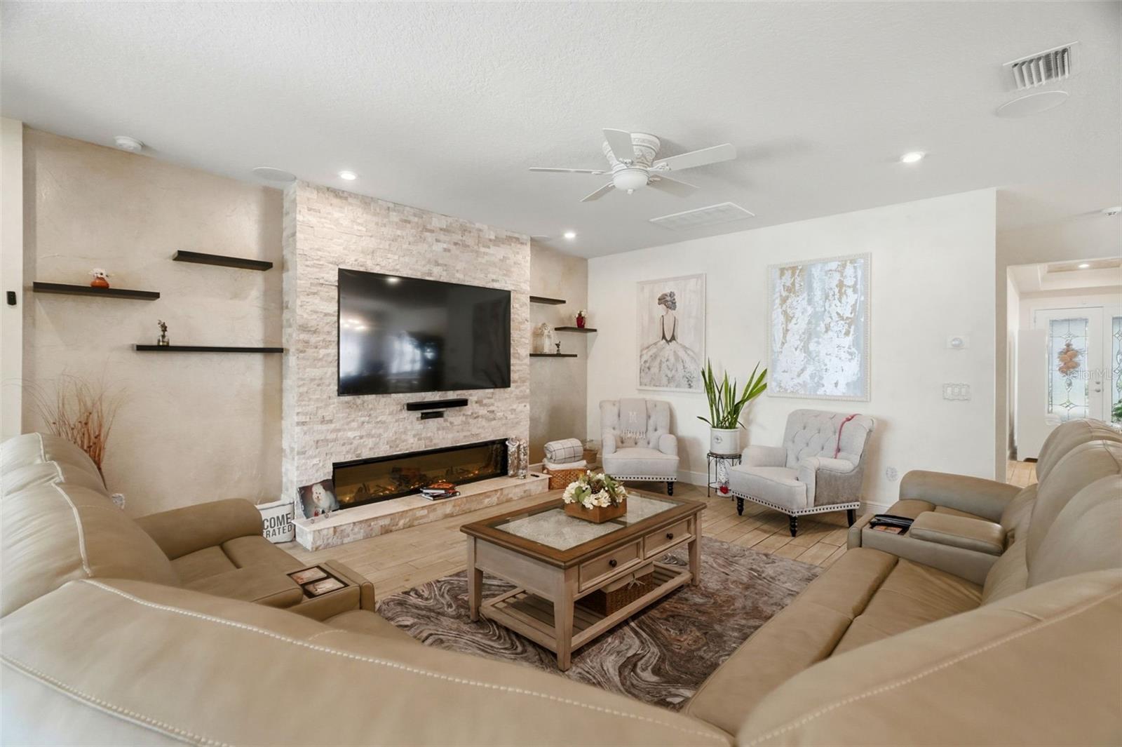 11750 LAKE LUCAYA DR — photo 9