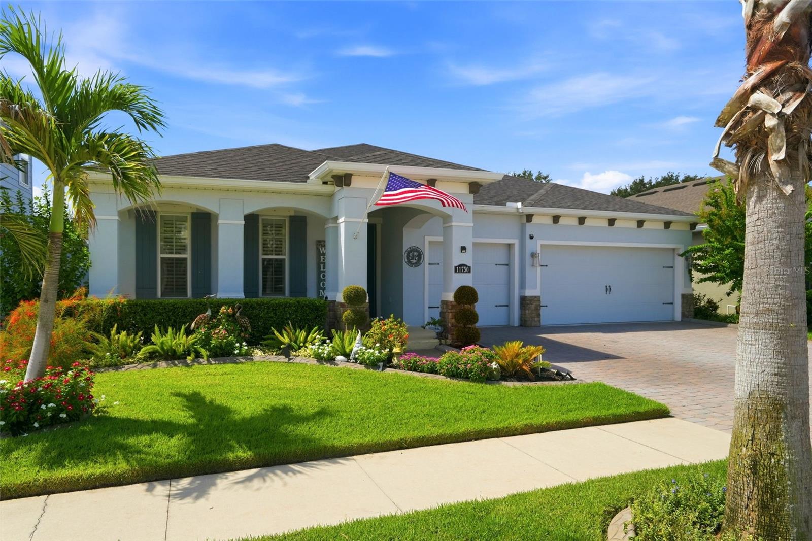 11750 LAKE LUCAYA DR — photo 39