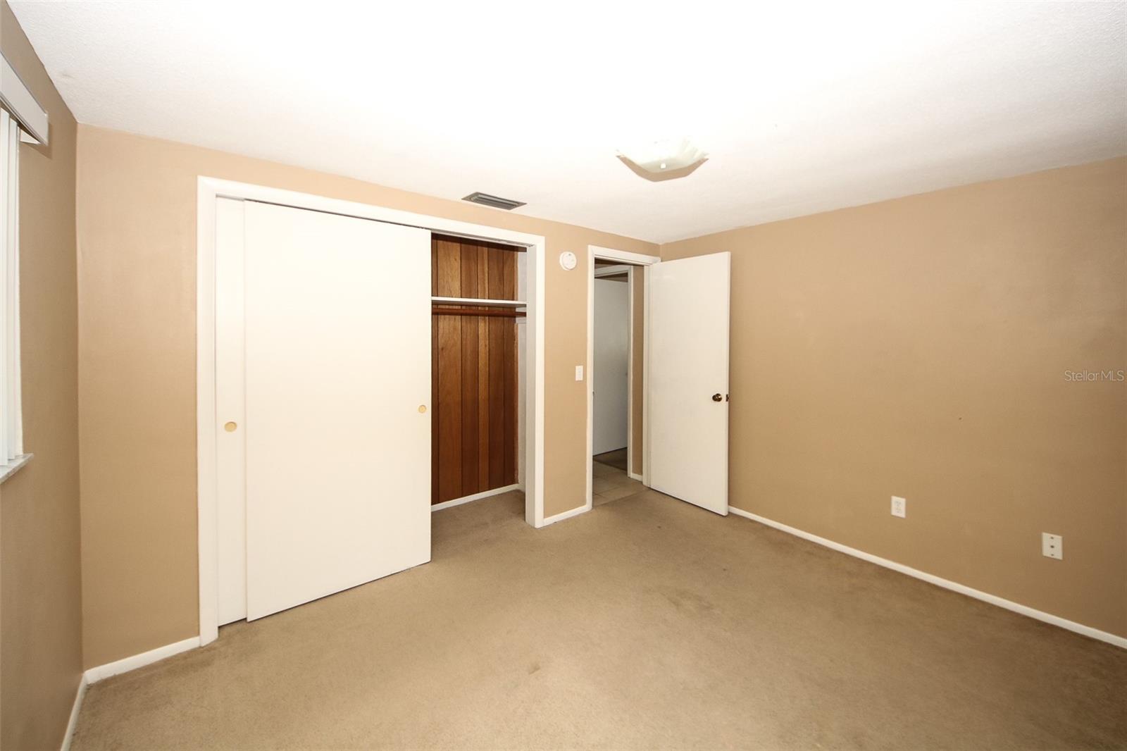 10824 QUEENS RD — photo 14