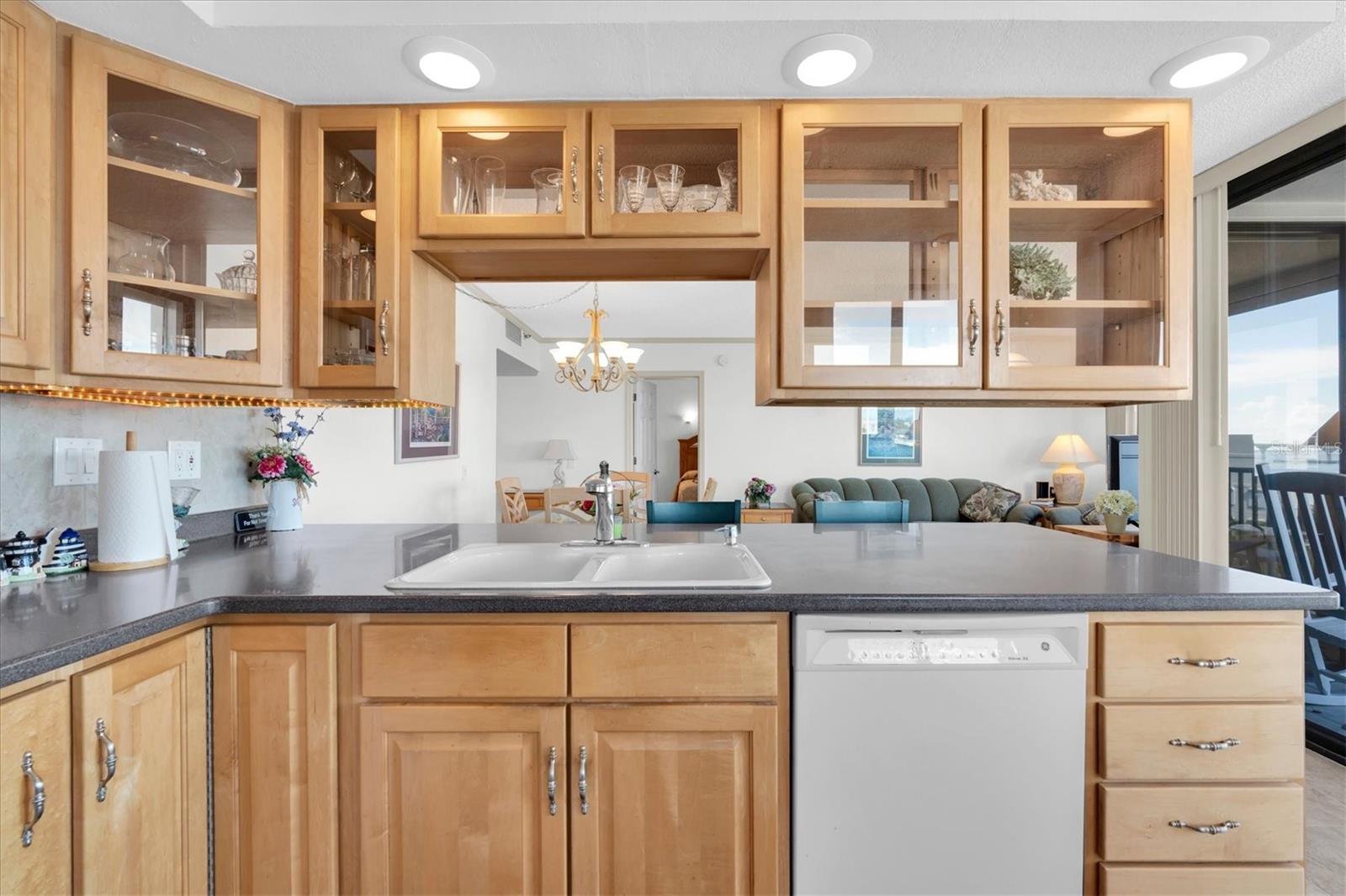 6287 BAHIA DEL MAR CIR #602 — photo 3