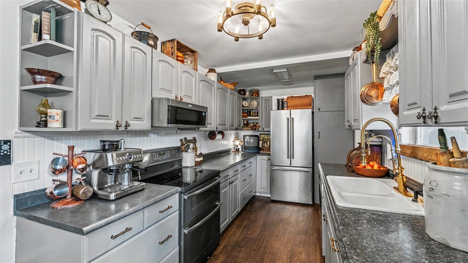 5302 CALHOUN RD — photo 15