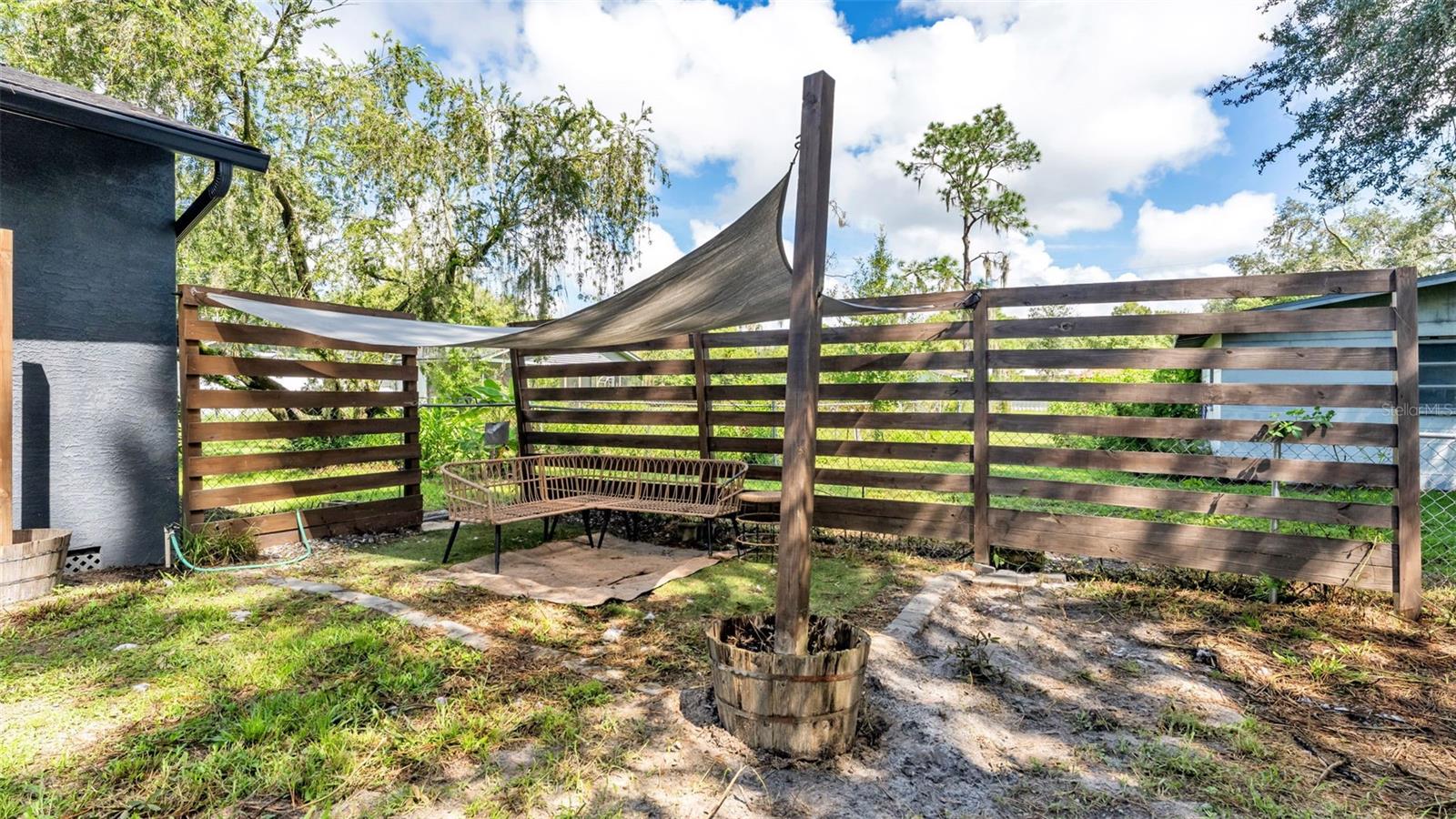 5302 CALHOUN RD — photo 33