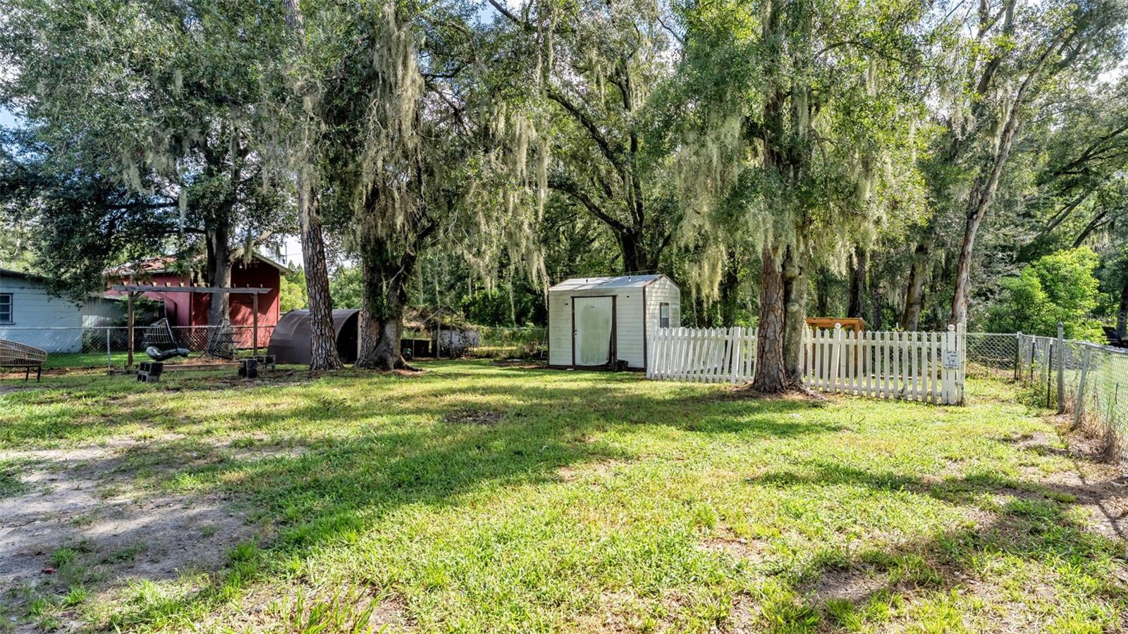 5302 CALHOUN RD — photo 34
