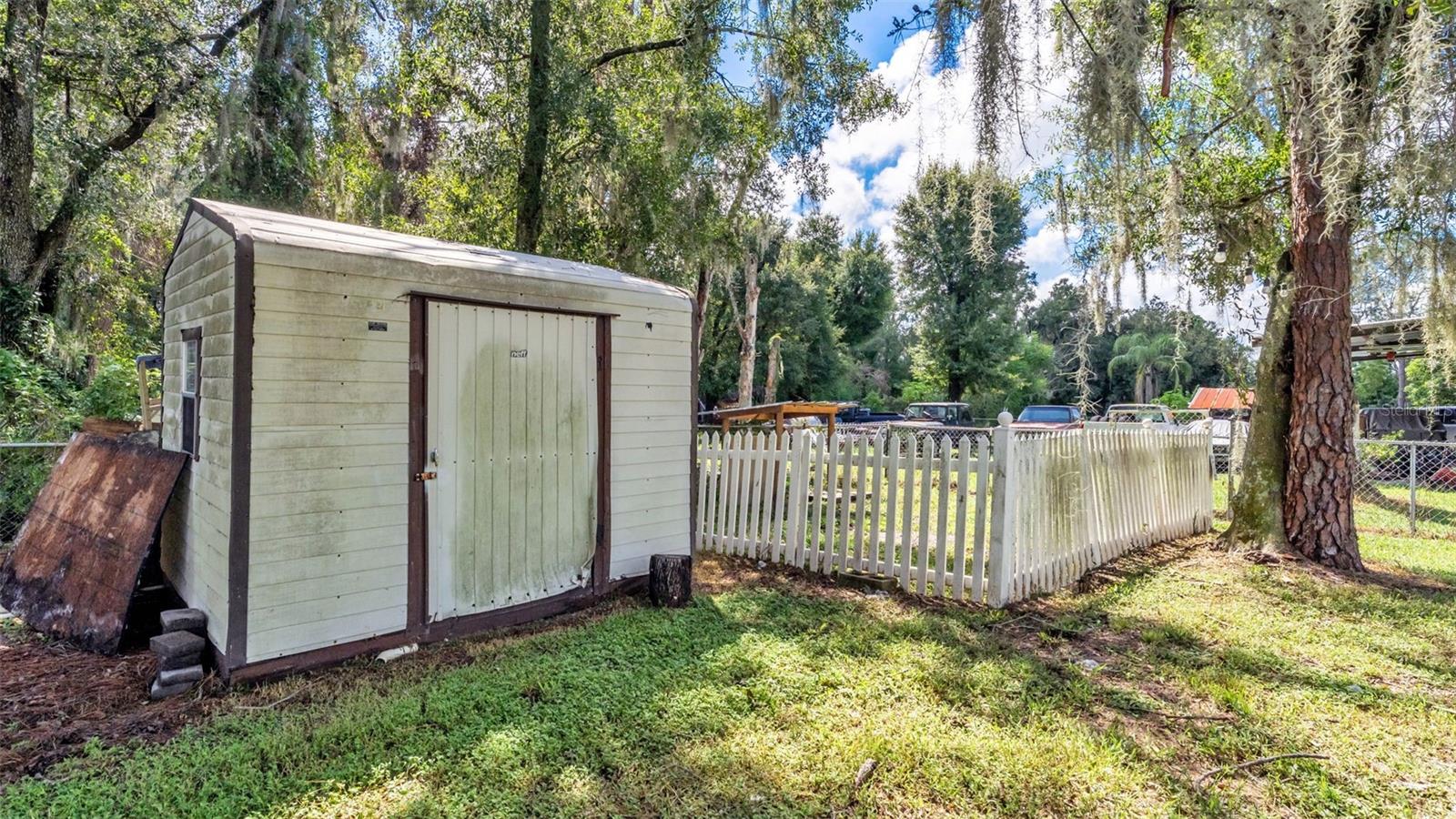 5302 CALHOUN RD — photo 35