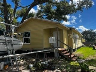 210 PATTERSON AVE — photo 2
