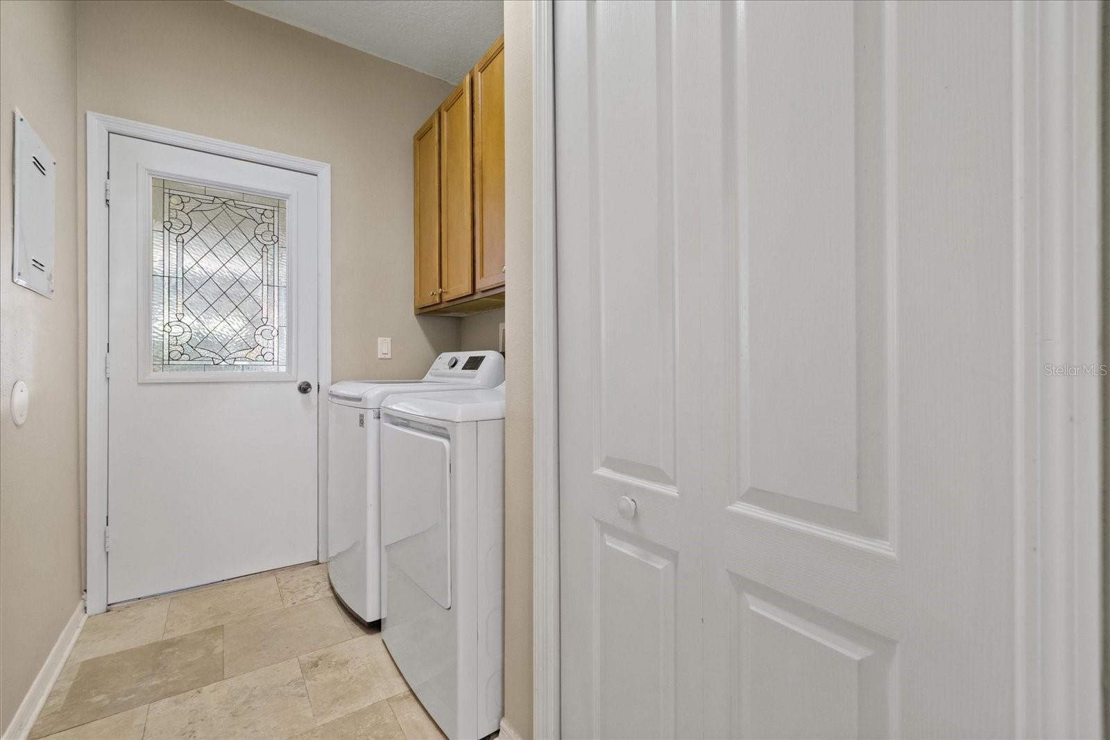 1833 MIRA LAGO CIR — photo 25