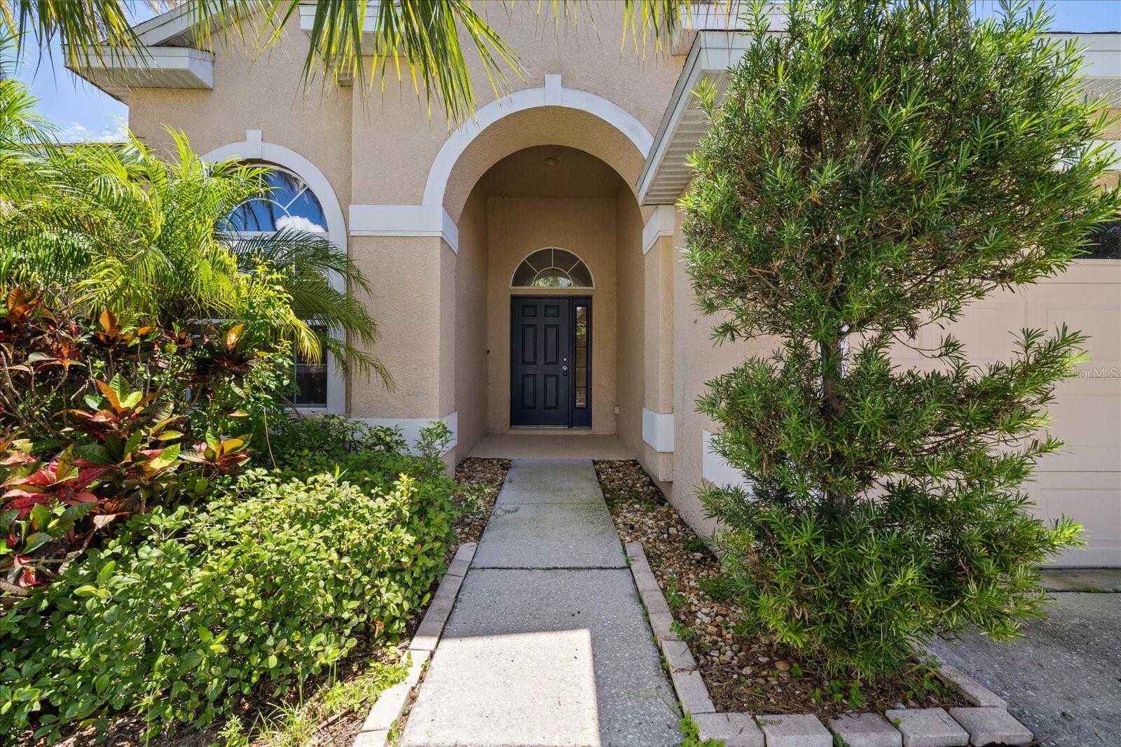 1833 MIRA LAGO CIR — photo 2