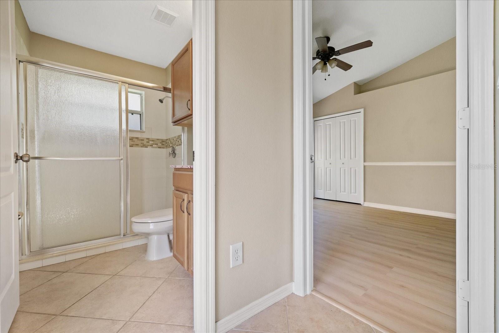 1833 MIRA LAGO CIR — photo 33