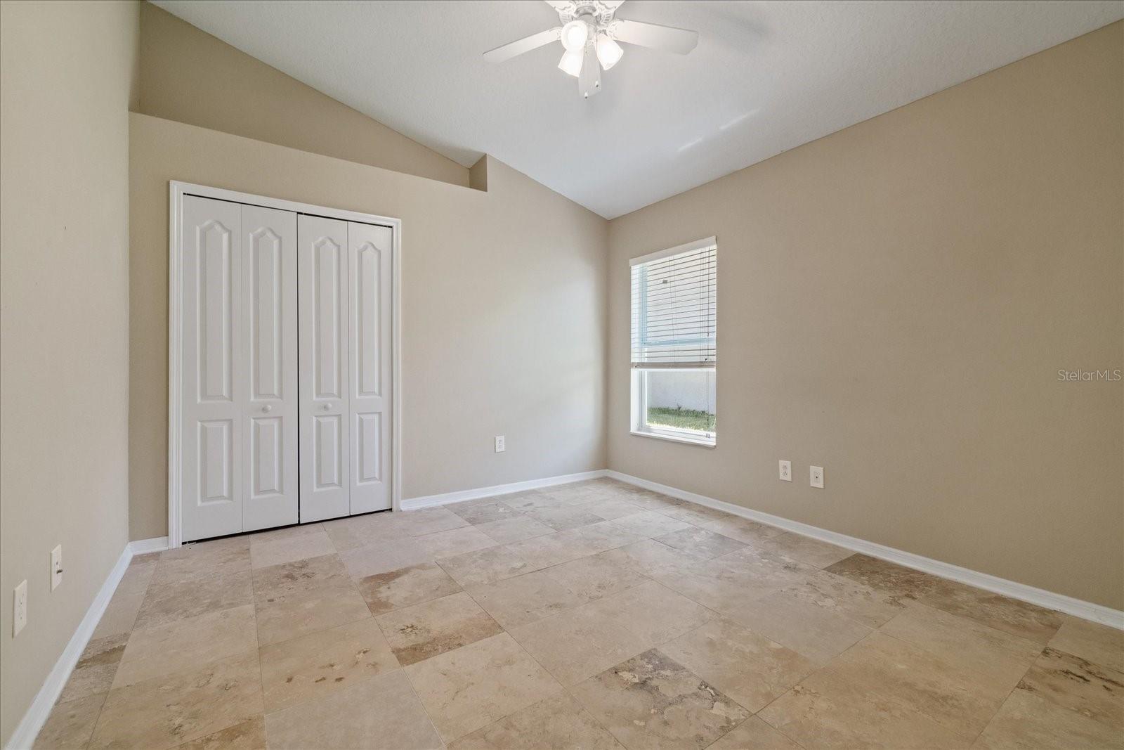 1833 MIRA LAGO CIR — photo 31