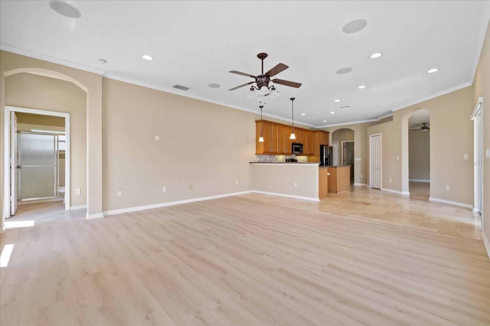 1833 MIRA LAGO CIR — photo 14