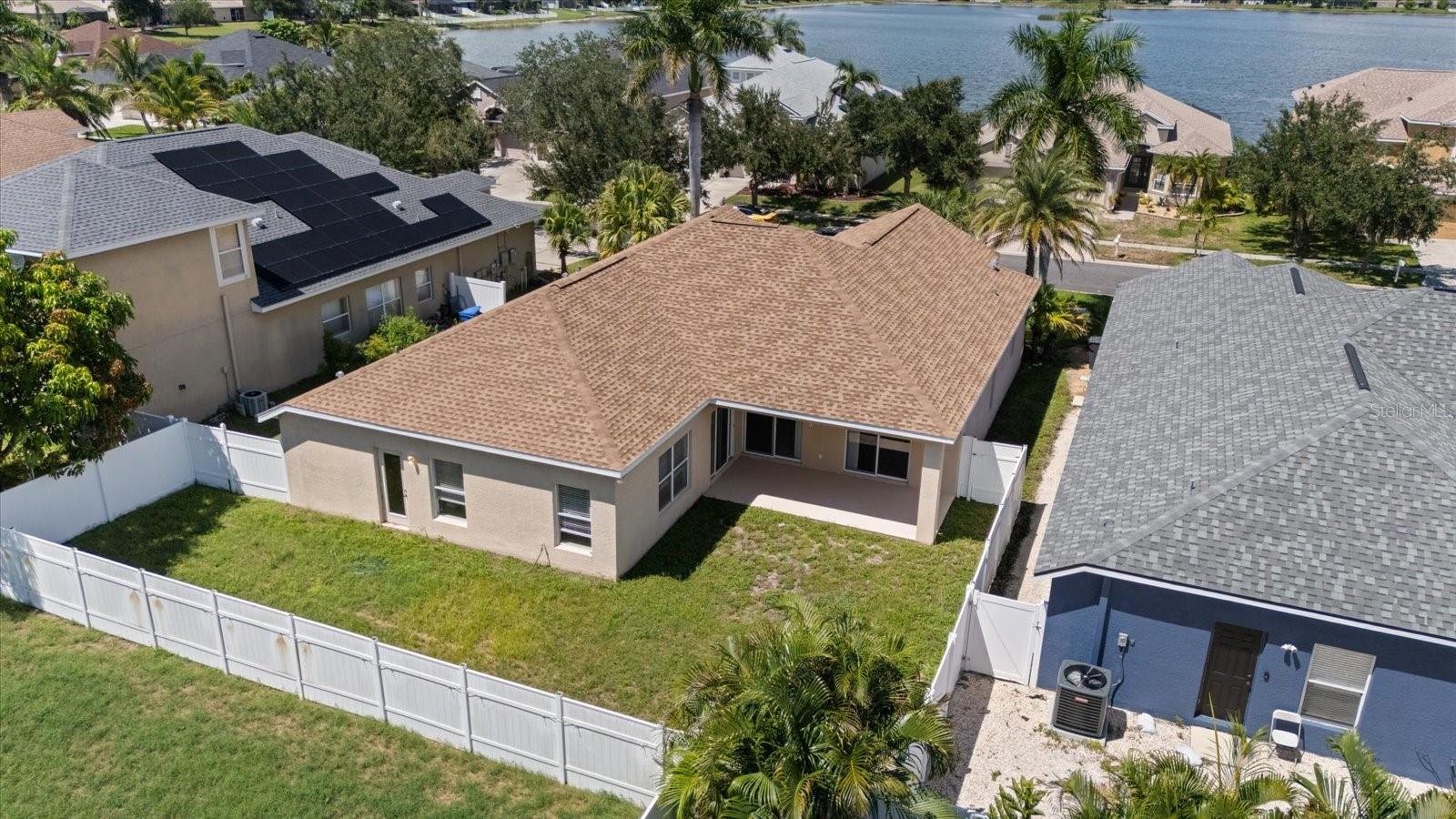 1833 MIRA LAGO CIR — photo 51