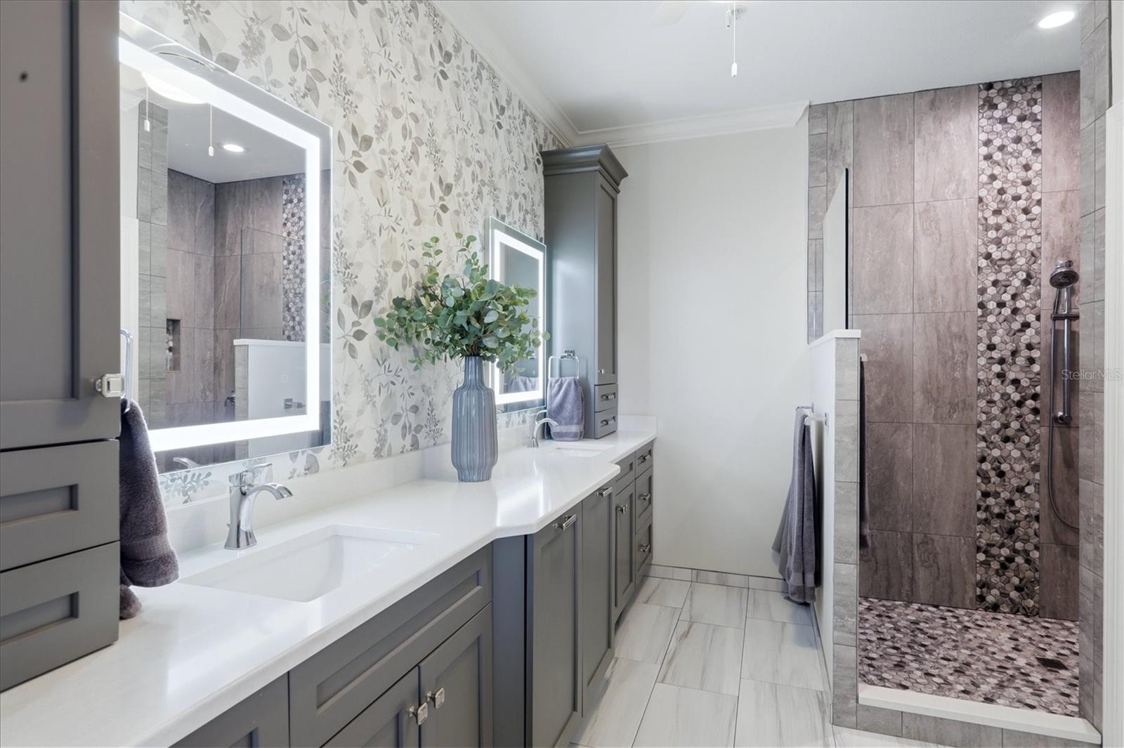 712 GRANADA AVE #2 — photo 36