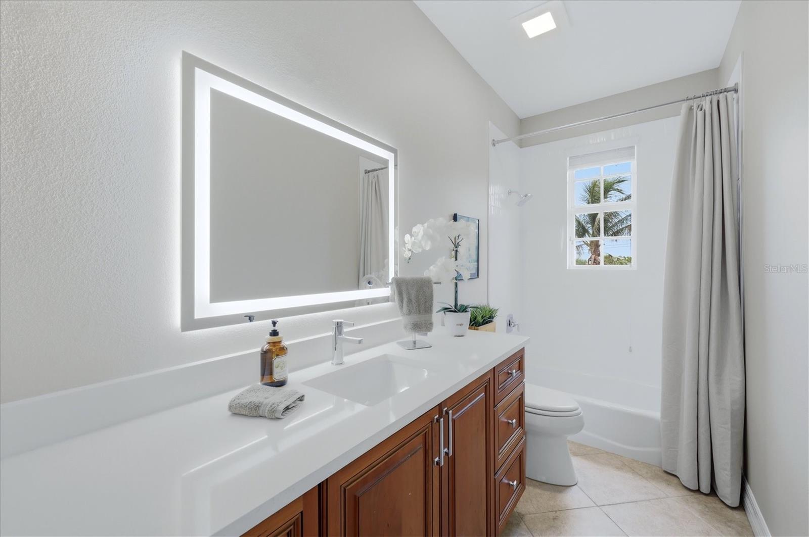 712 GRANADA AVE #2 — photo 39
